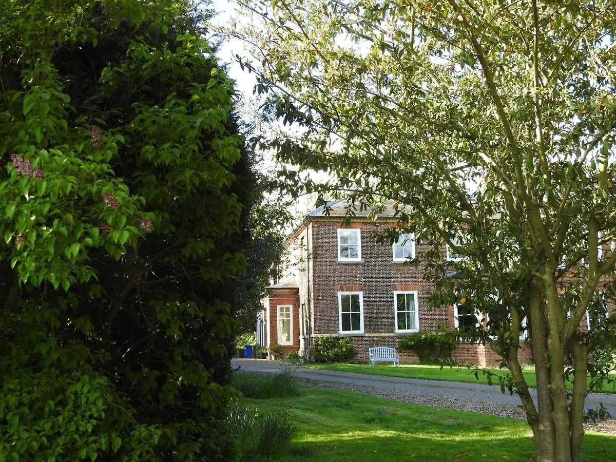 Couette-café Bed and Breakfast Old Rectory à South Dalton Royaume-Uni